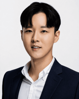Liam Yang